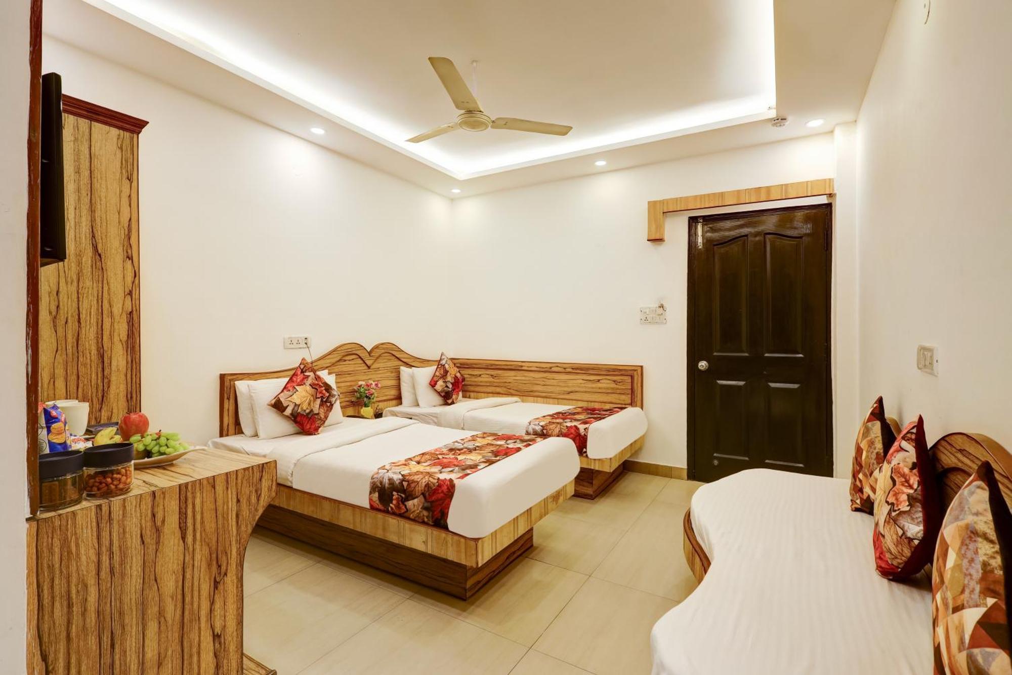 The Hindustan International - Traveller's Choice Award 2025 Of Winning 4* New Delhi